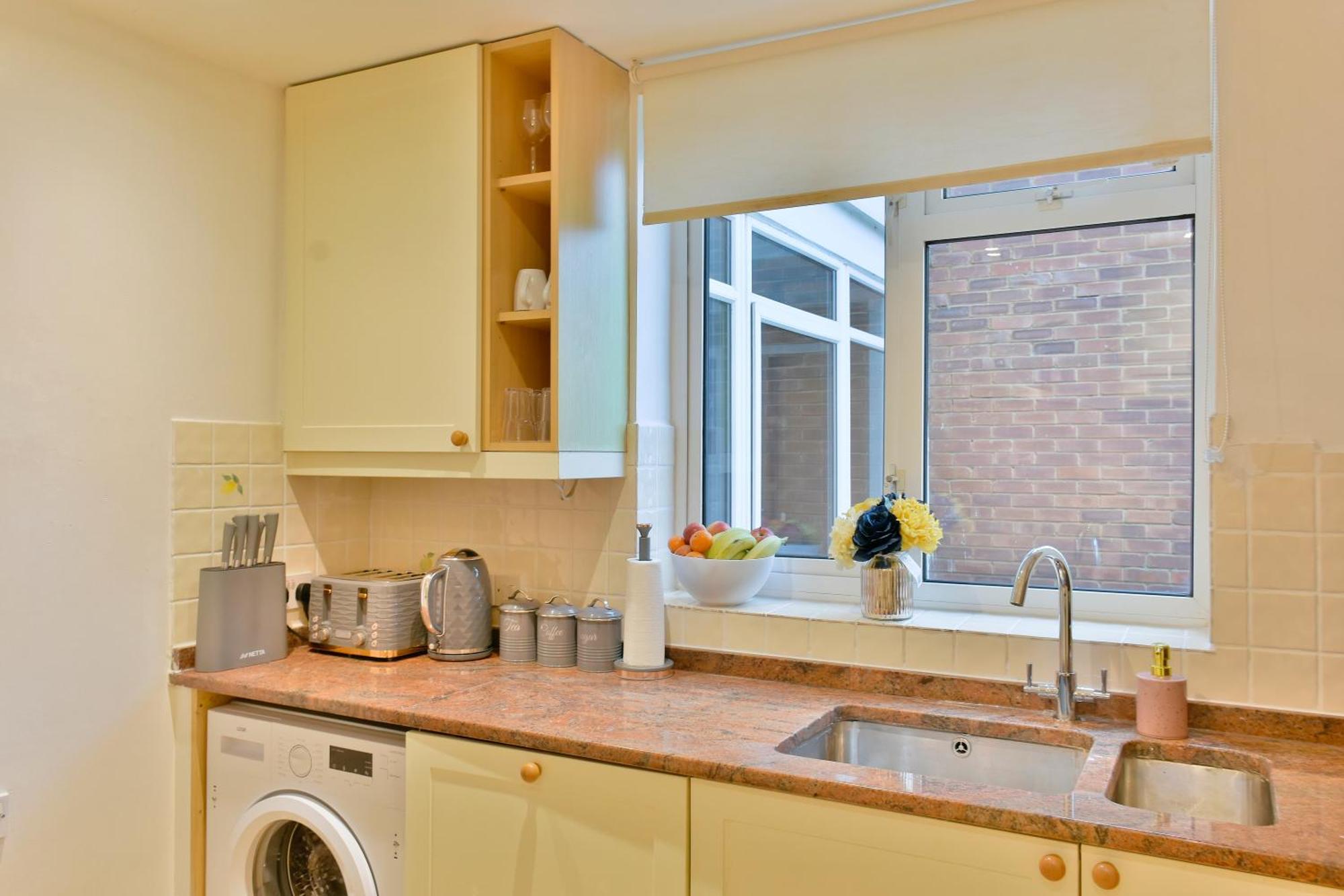 Lovely Flat Near University Of Reading Apartamento Exterior foto